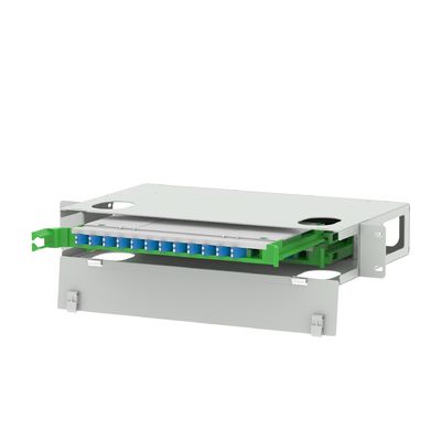 Grijs LC Type 24 Ports Glasvezel Distributie Patchpanel voor ruimtebesparende datacenters