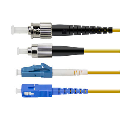 Optische vezelverbinding gemakkelijker ST Optische vezel patchcord voor snelle gegevensoverdracht