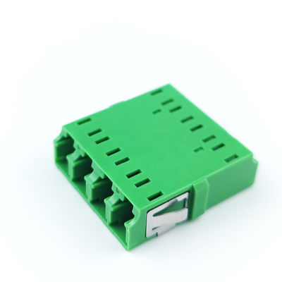4 poorten Groene LC APC Glasvezel Adapter Earless Square Coupler voor FTTH prestaties